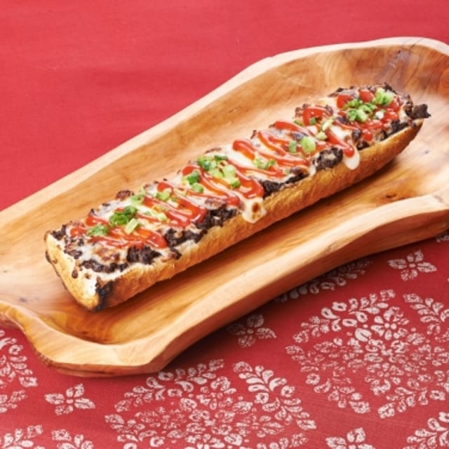 Z Boczkiem (Bacon) Zapiekanki.